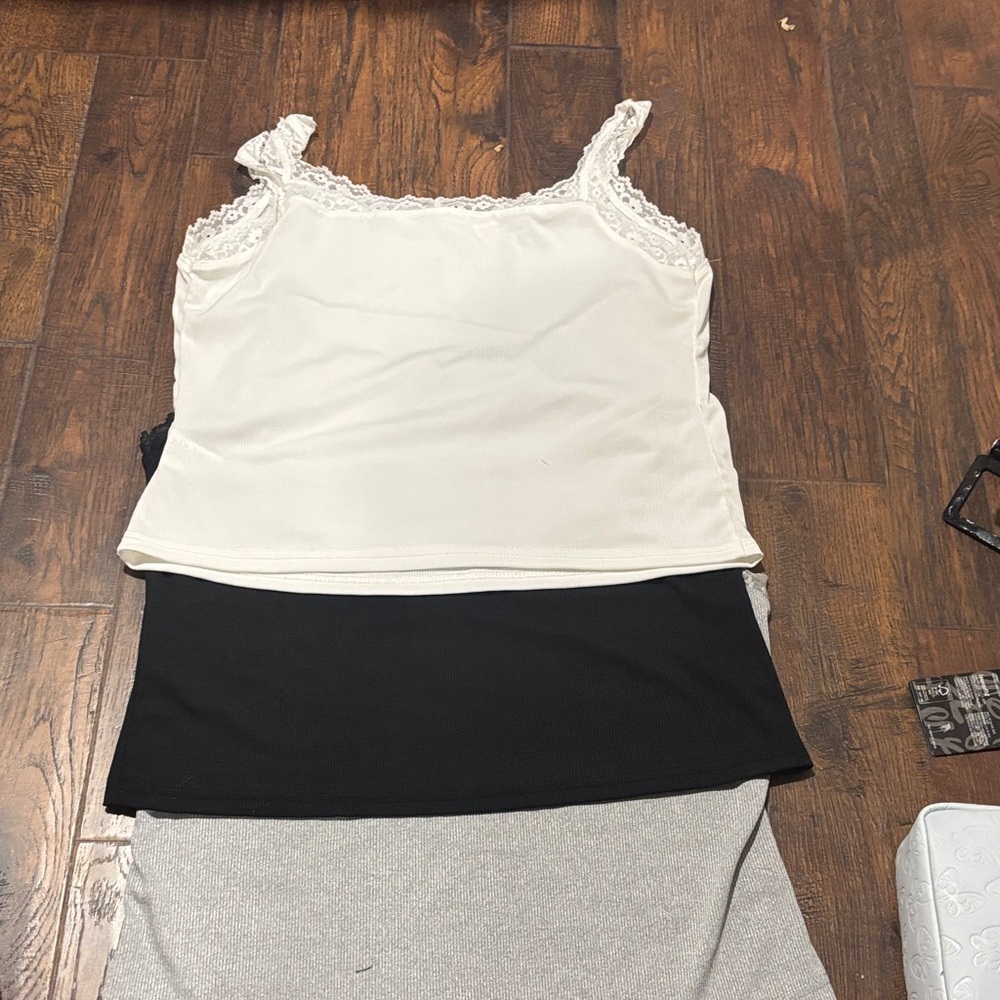 Black, gray and White Lace Trim Women's Top